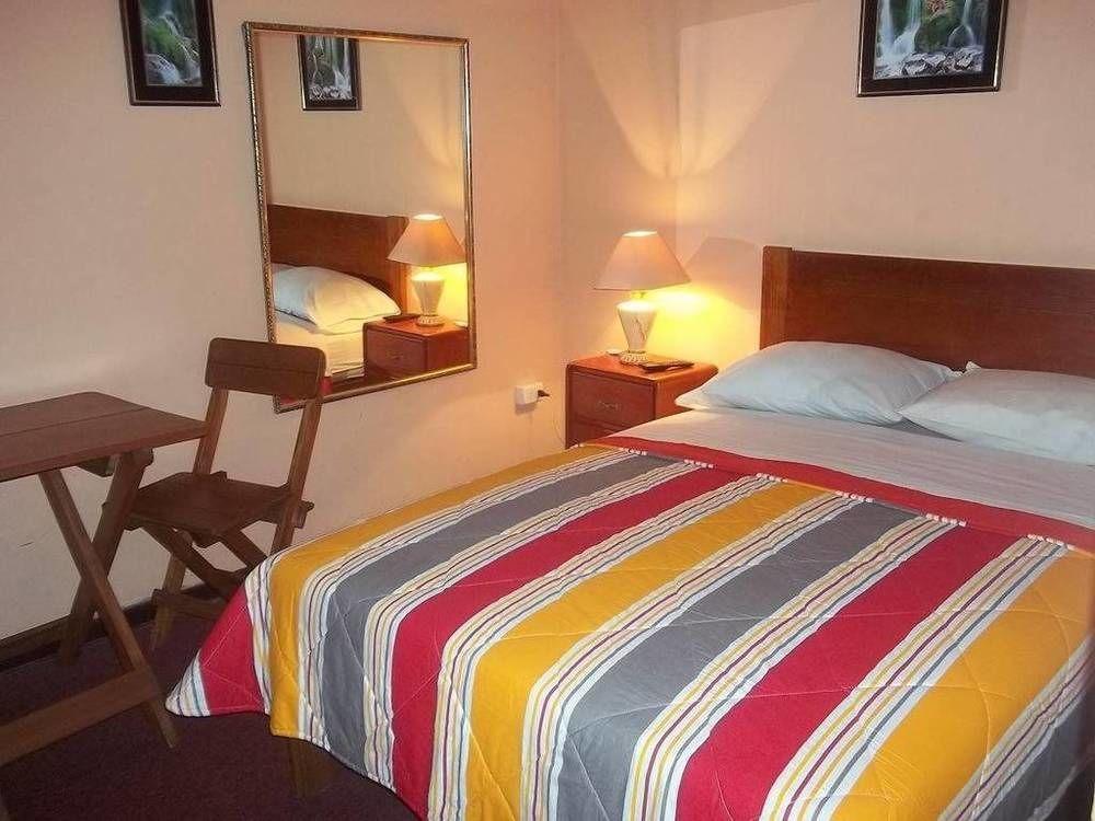 Hotel Excalibur ليما المظهر الخارجي الصورة